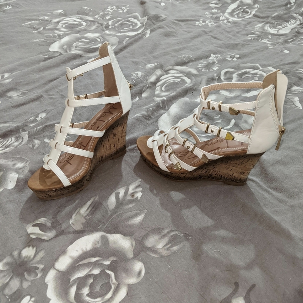 Wedge Sandals - Picture 3 of 8
